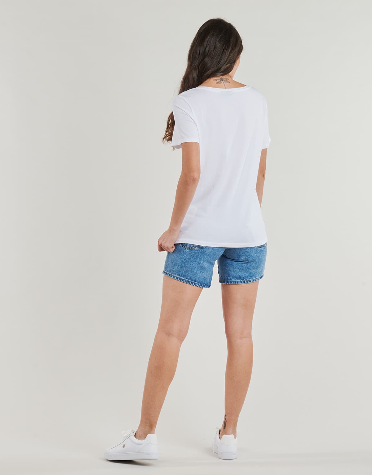 Women's T-Shirts Pieces White