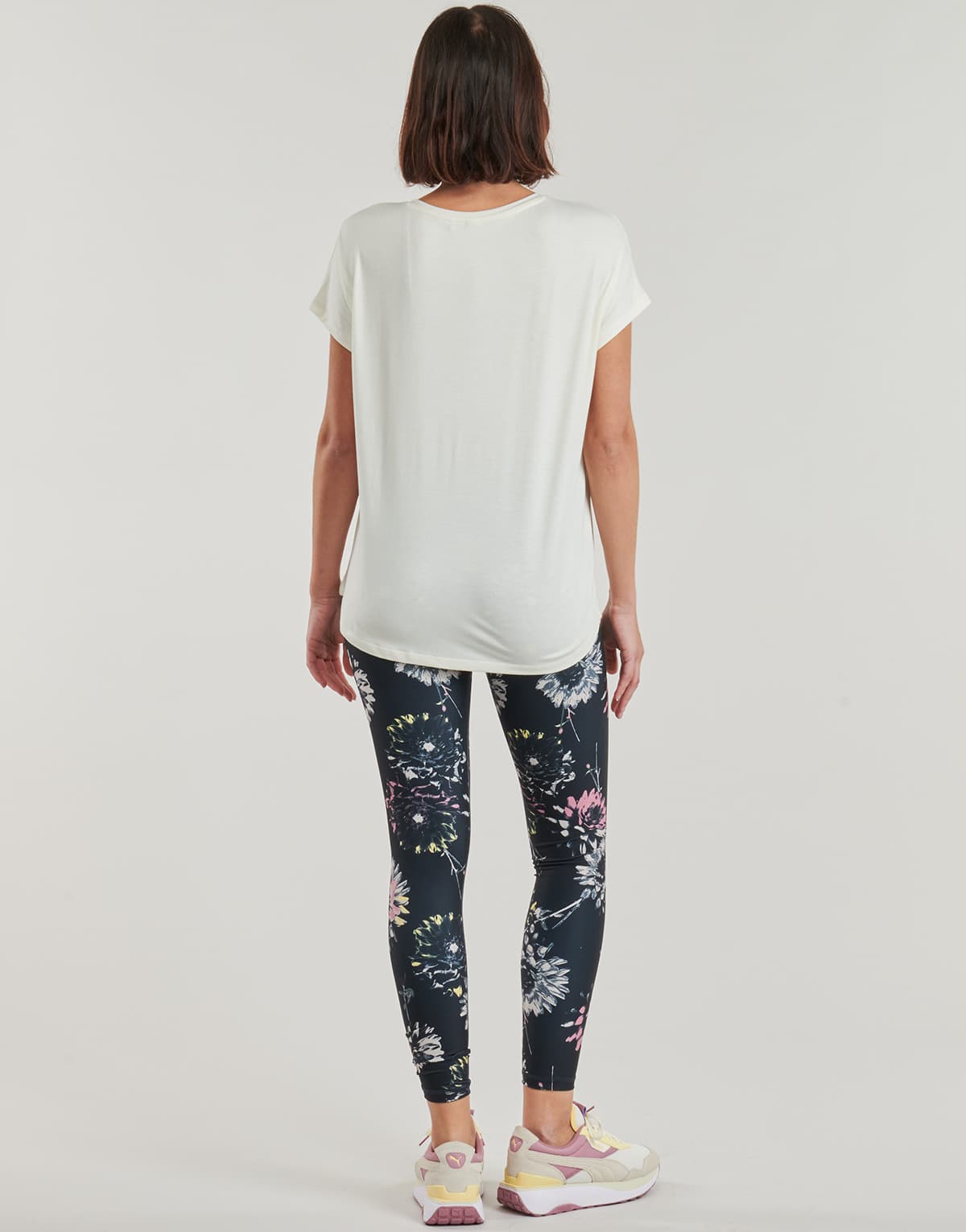 Women's T-Shirts Only Play White