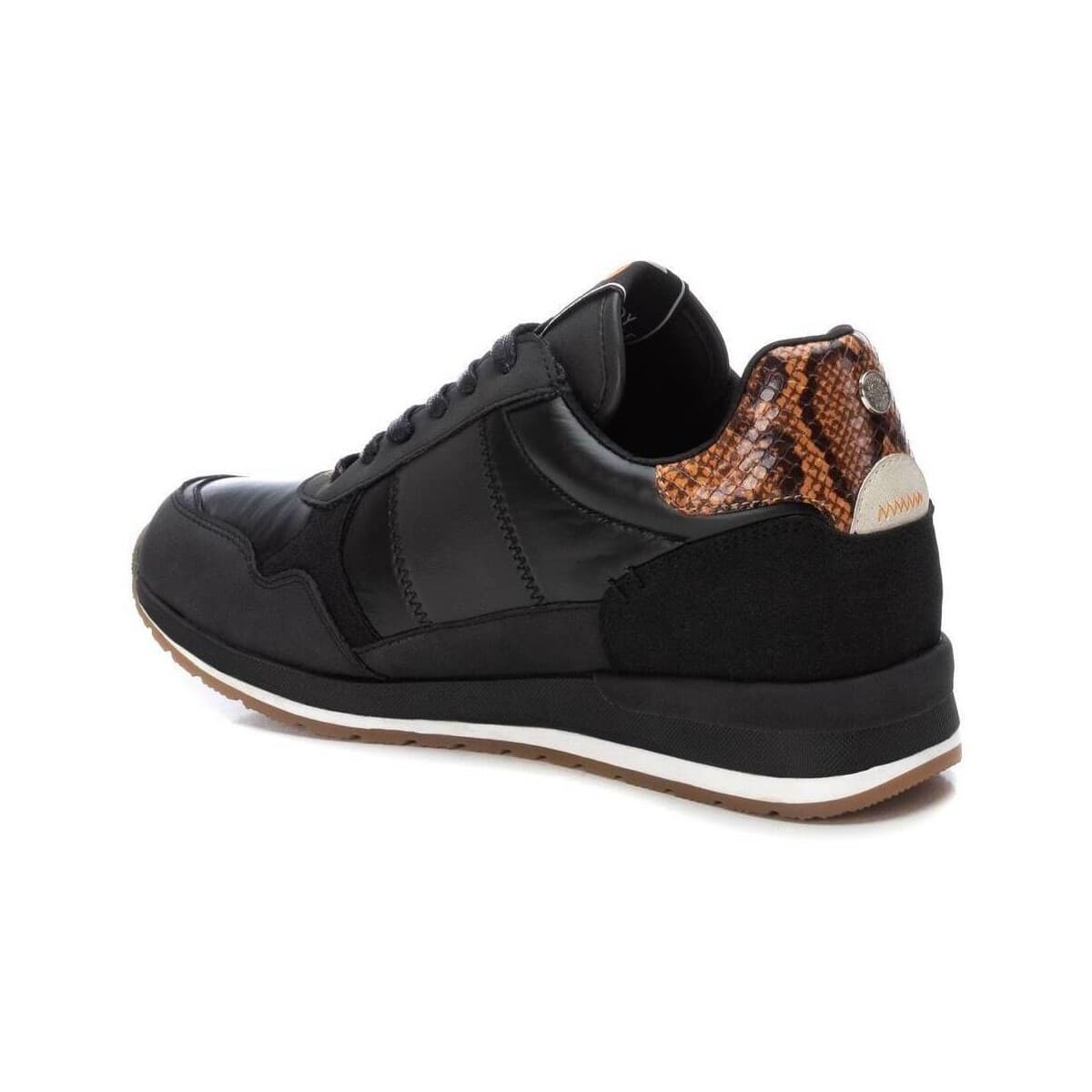 Women's Sneakers Refresh Black