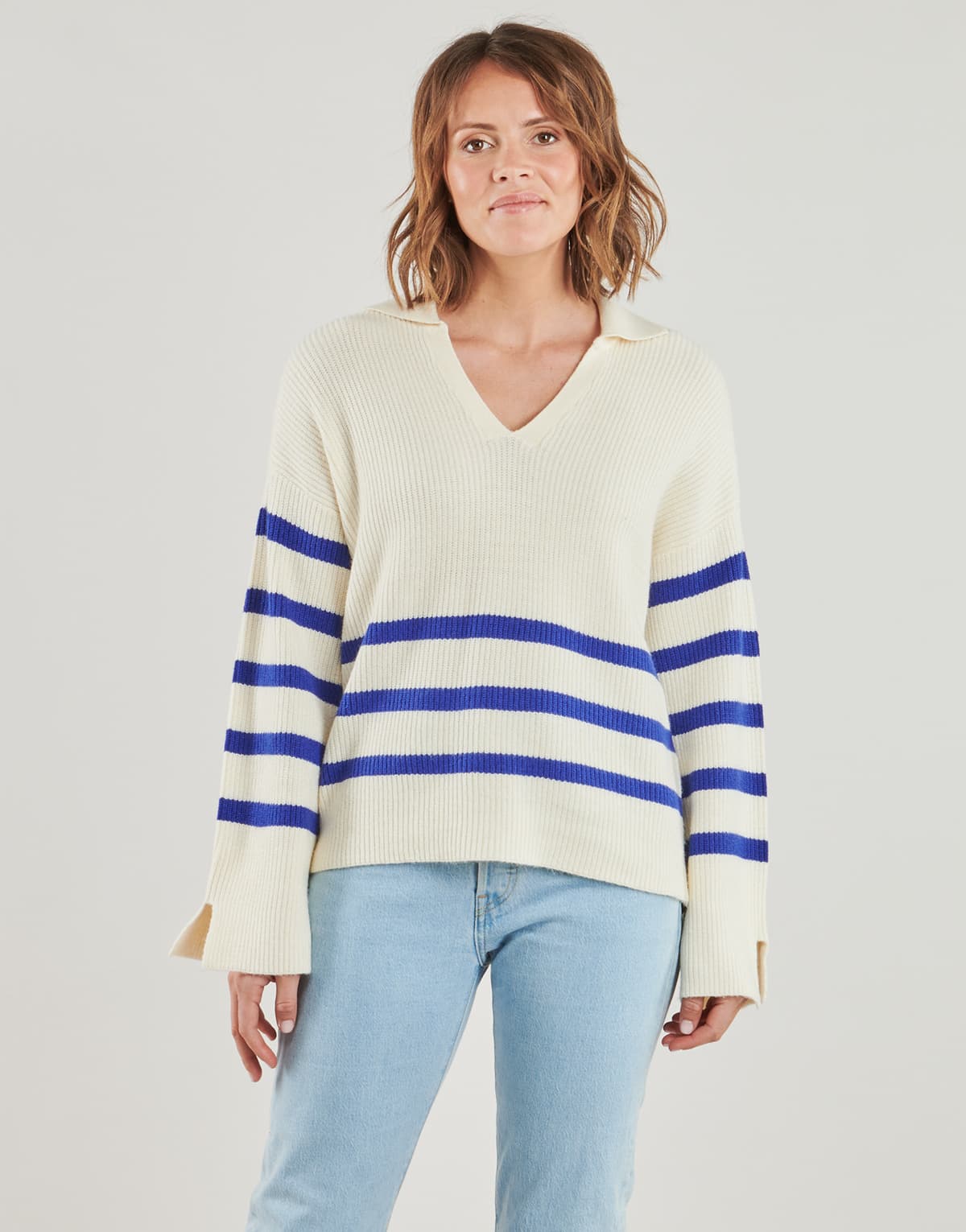 Women's Sweaters Only White