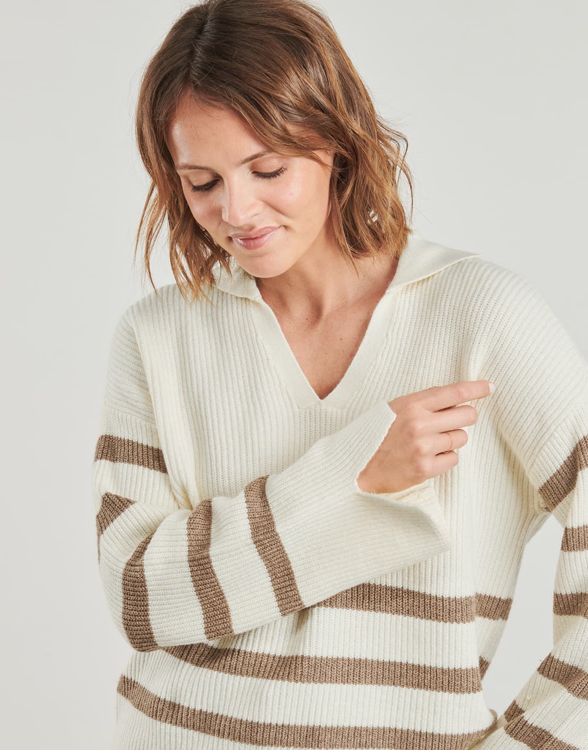 Women's Sweaters Only White