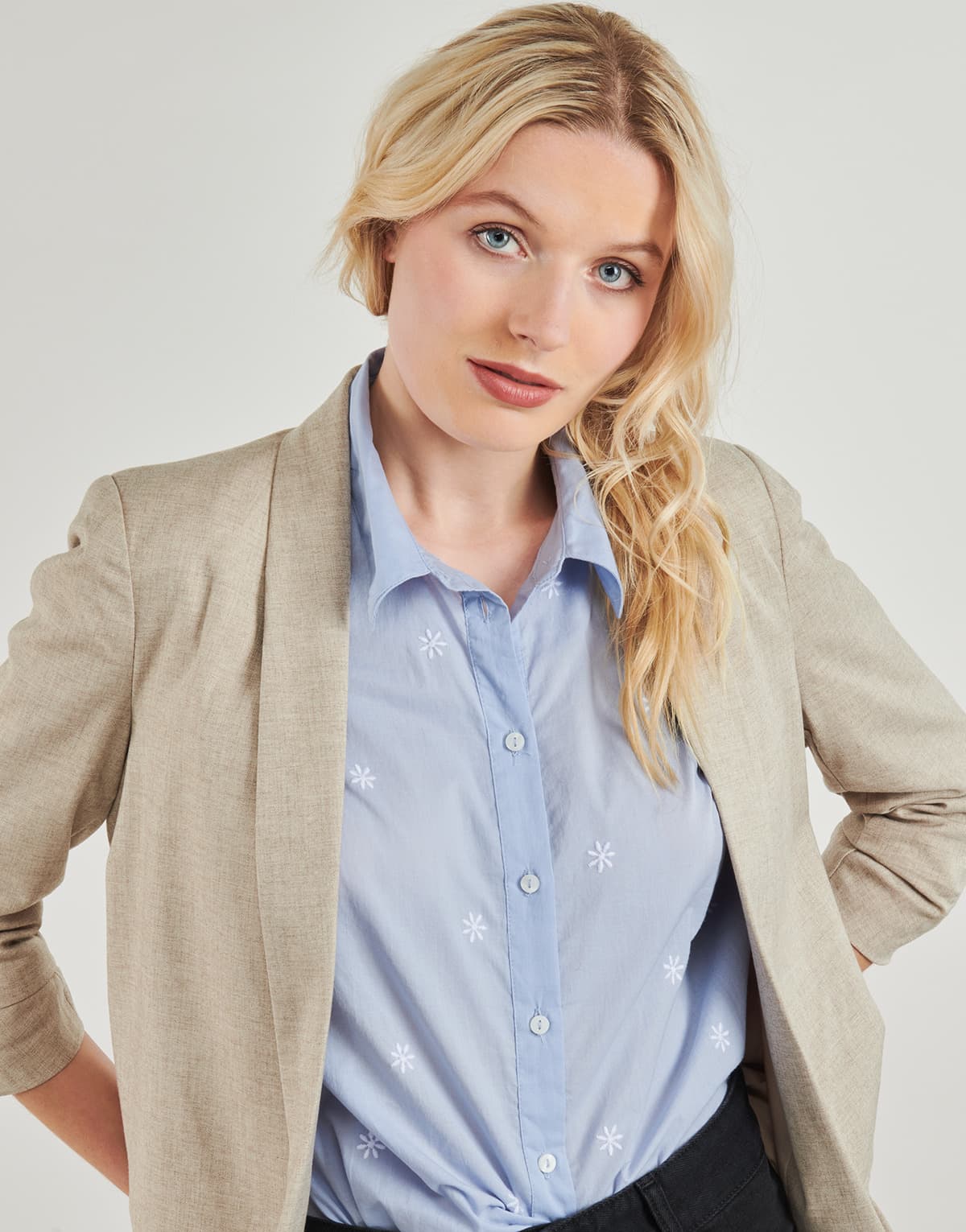 Women's Blazers Only Beige