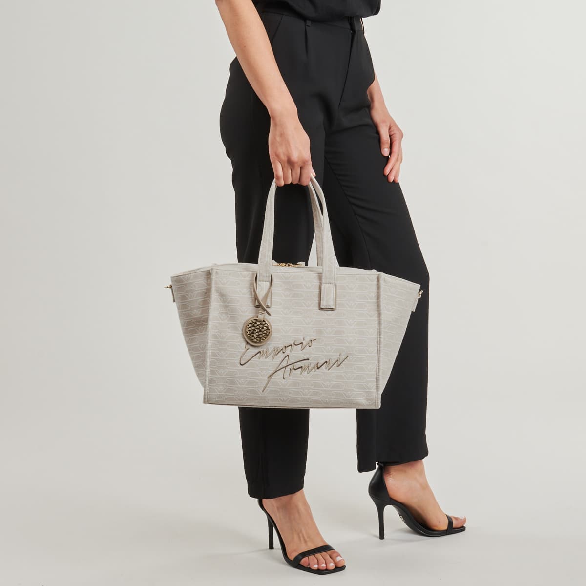 Women's Shoulder Bags Emporio Armani Beige