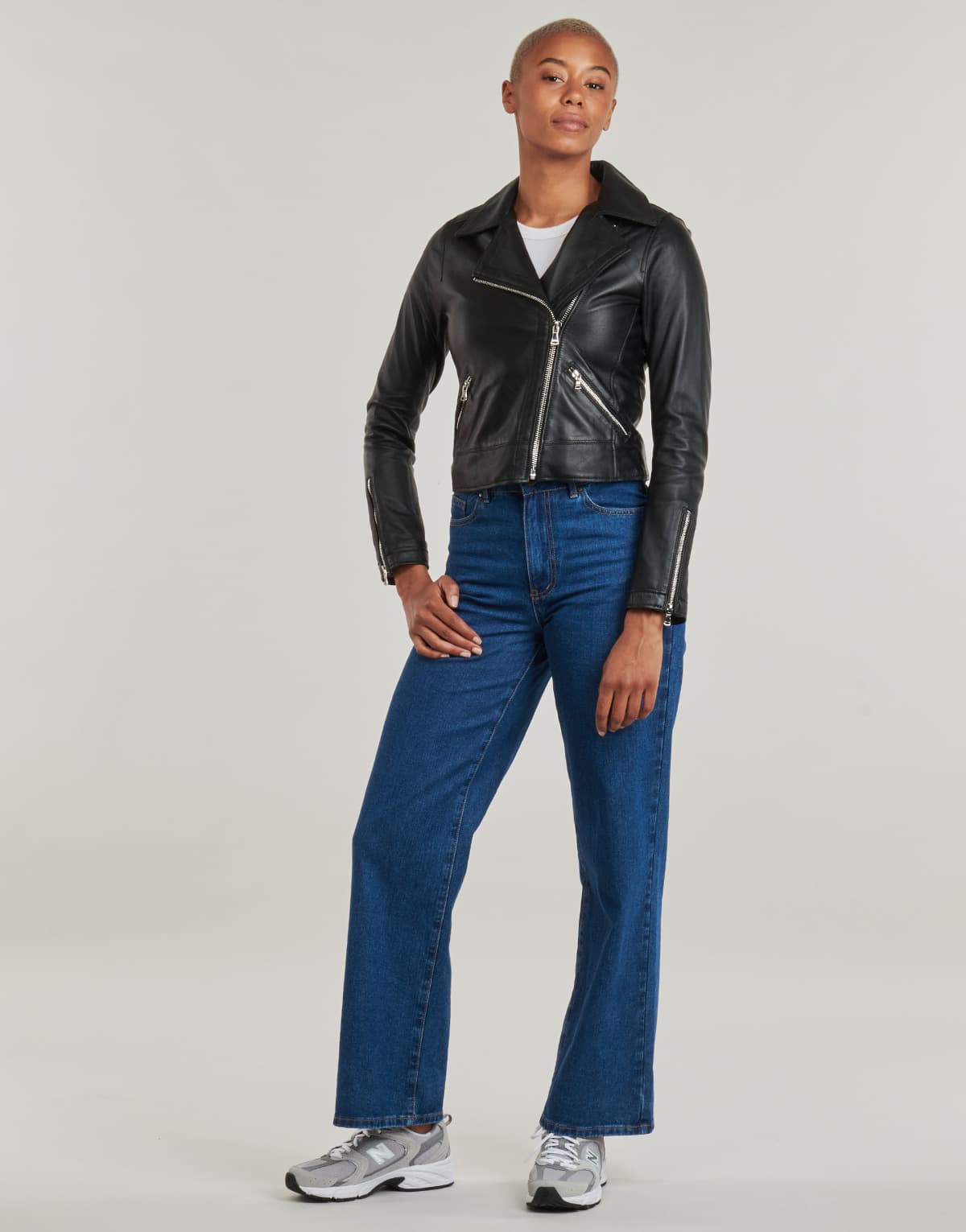 Women's Jackets Oakwood Black