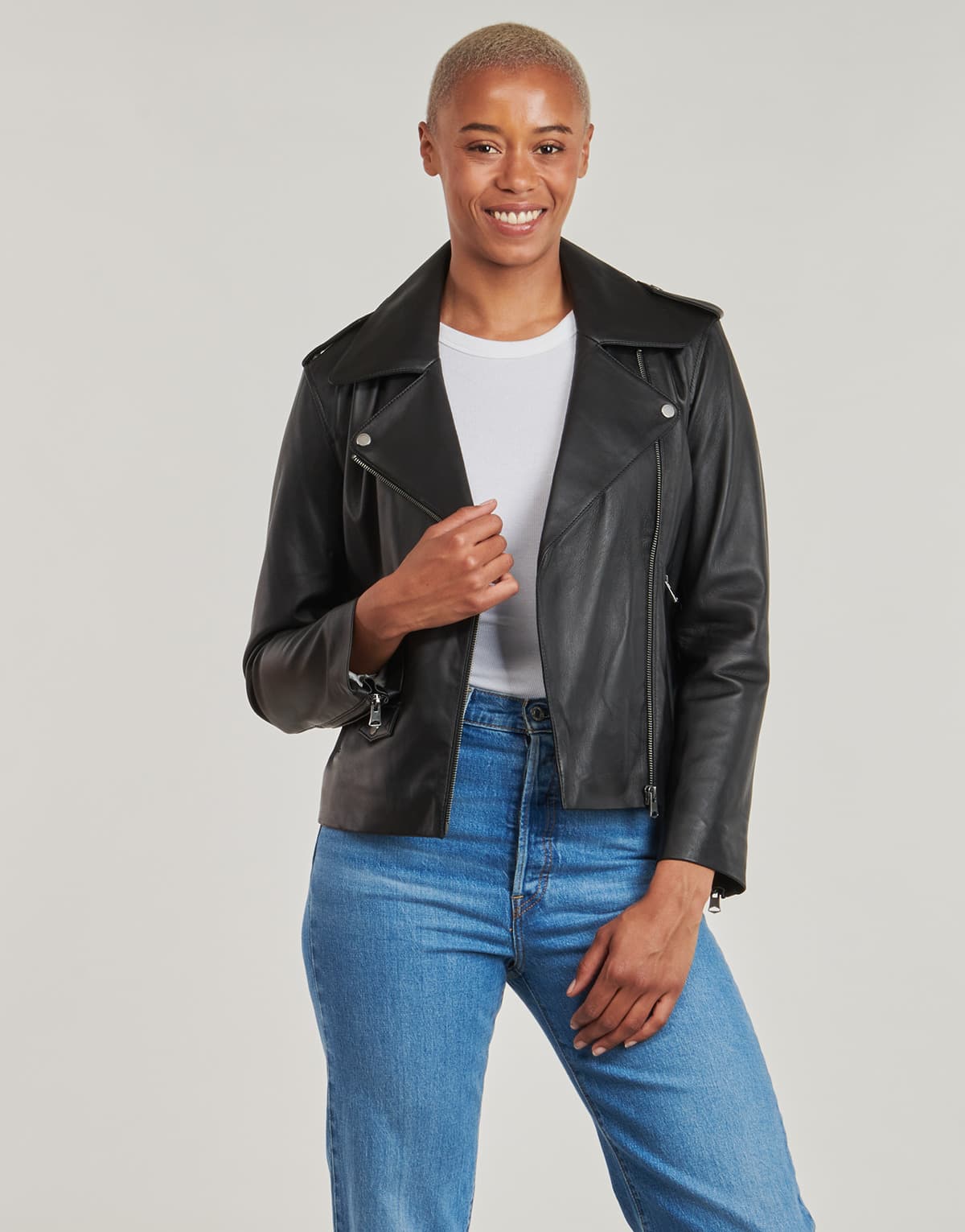 Women's Jackets Oakwood Black