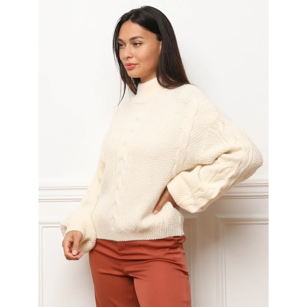 Women's Sweaters La Modeuse Beige