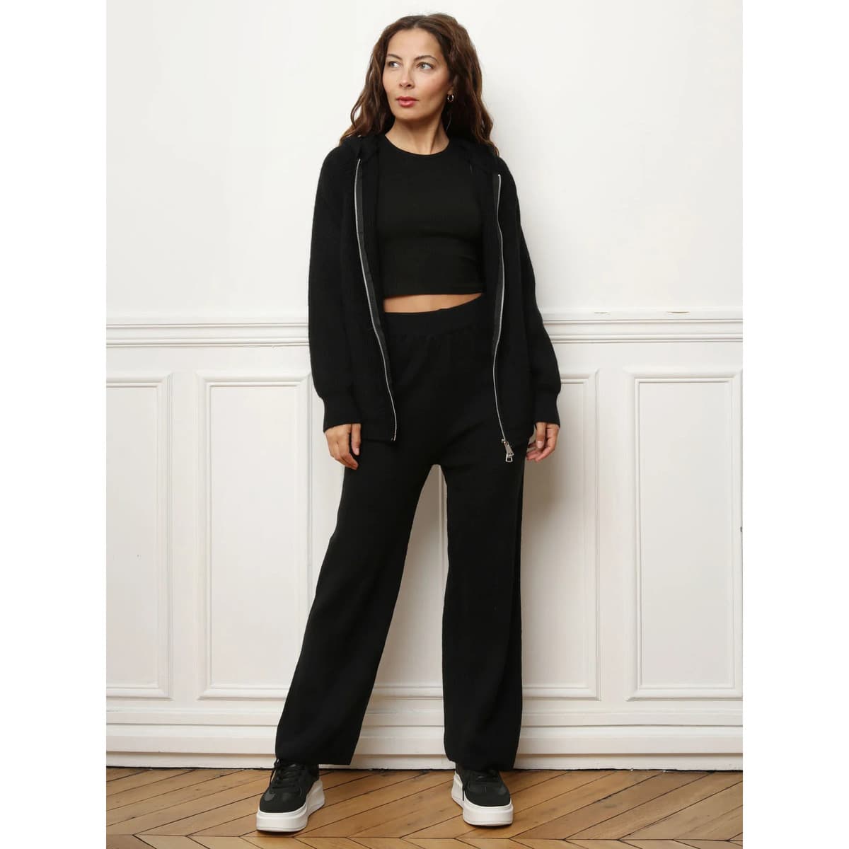 Women's Tracksuits La Modeuse Black