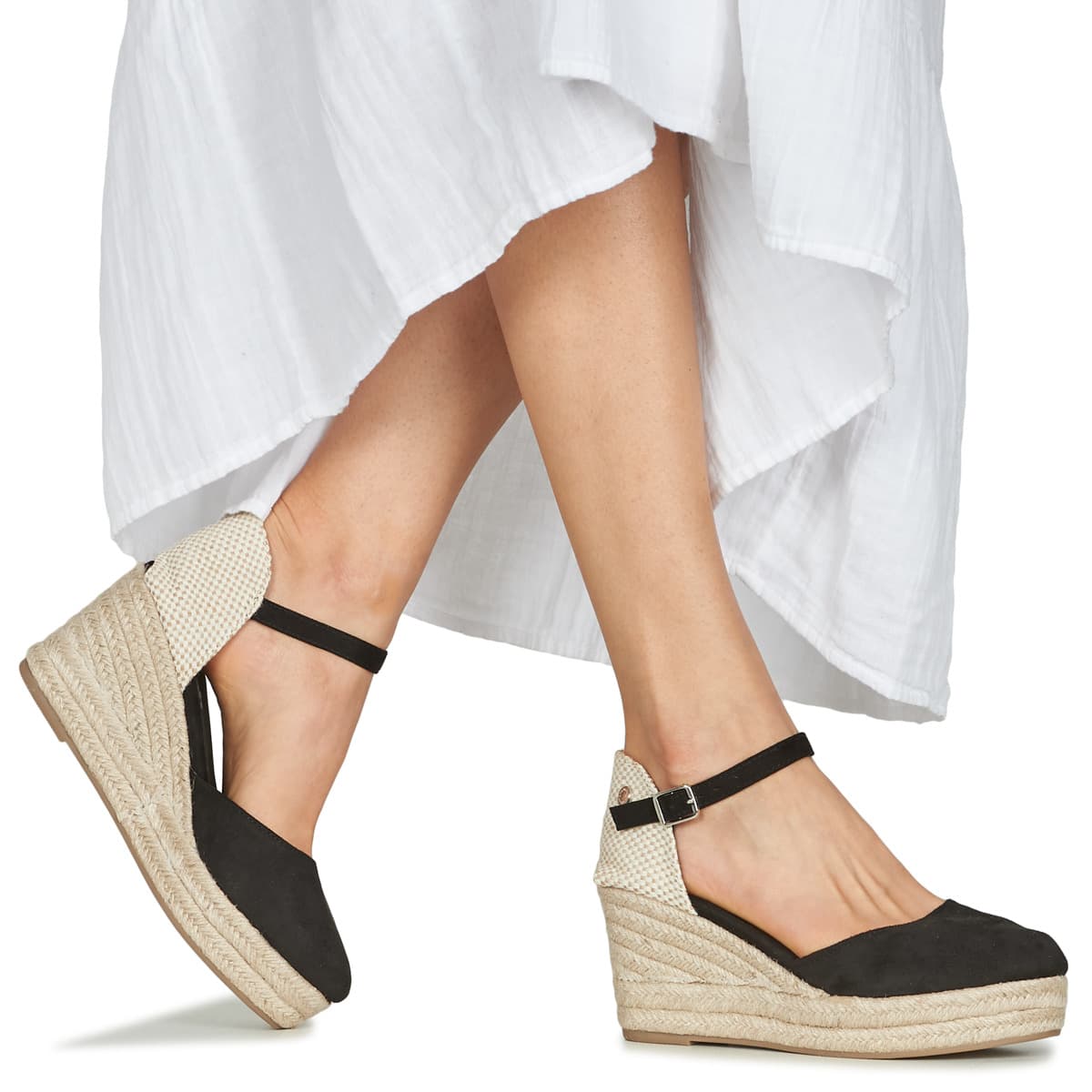 Women's Platforms Refresh Black