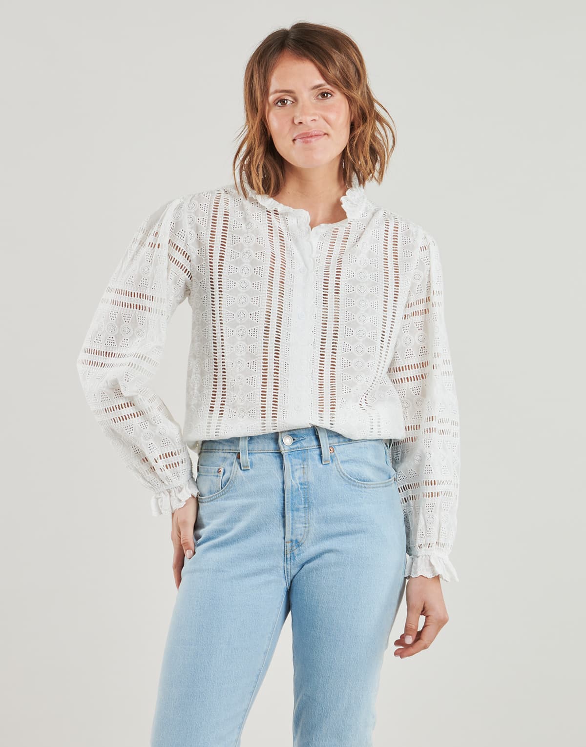 Women's T-Shirts Betty London White