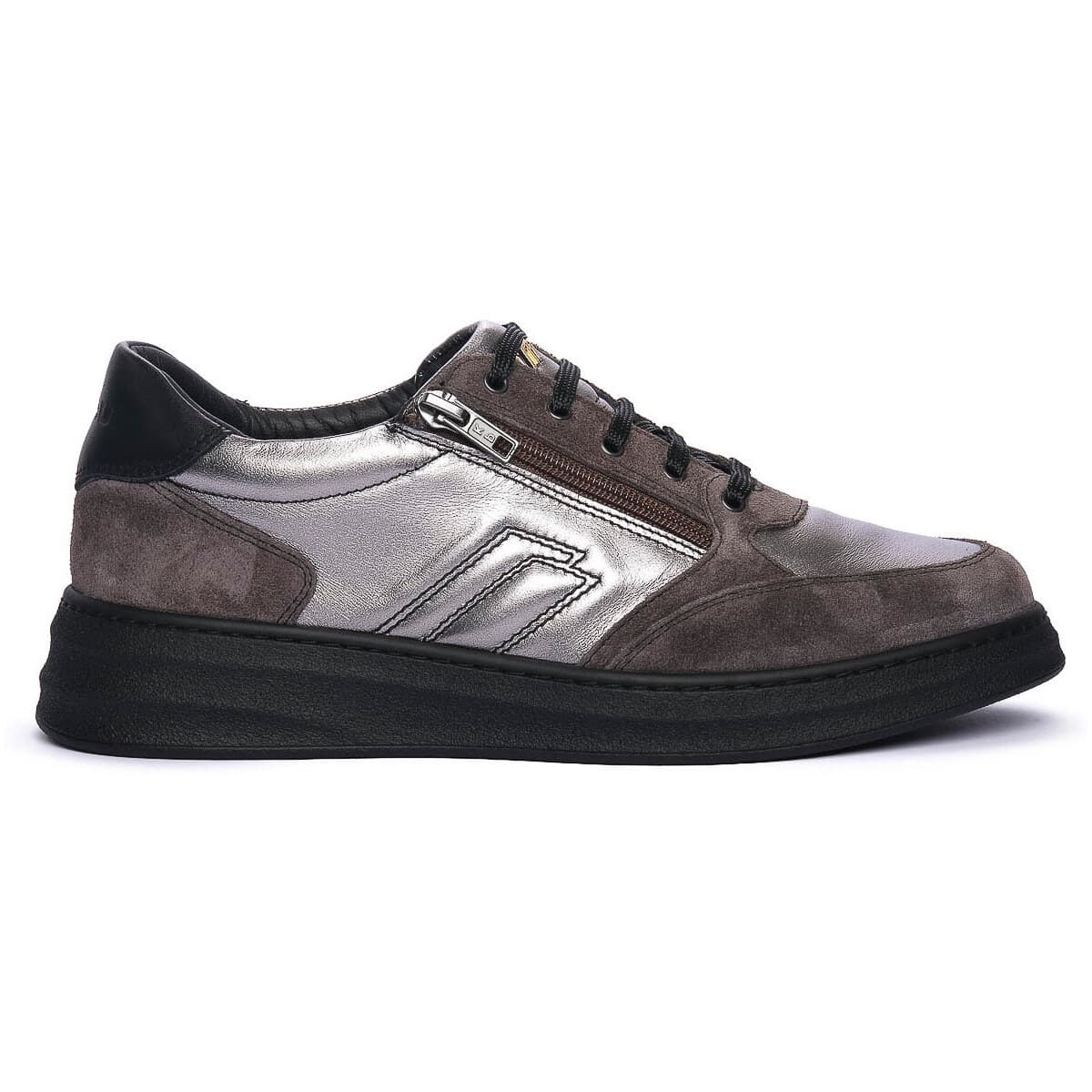 Women's Sneakers Frau Brown