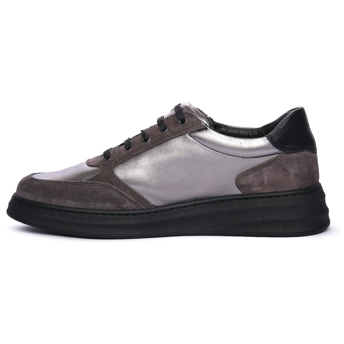Women's Sneakers Frau Brown