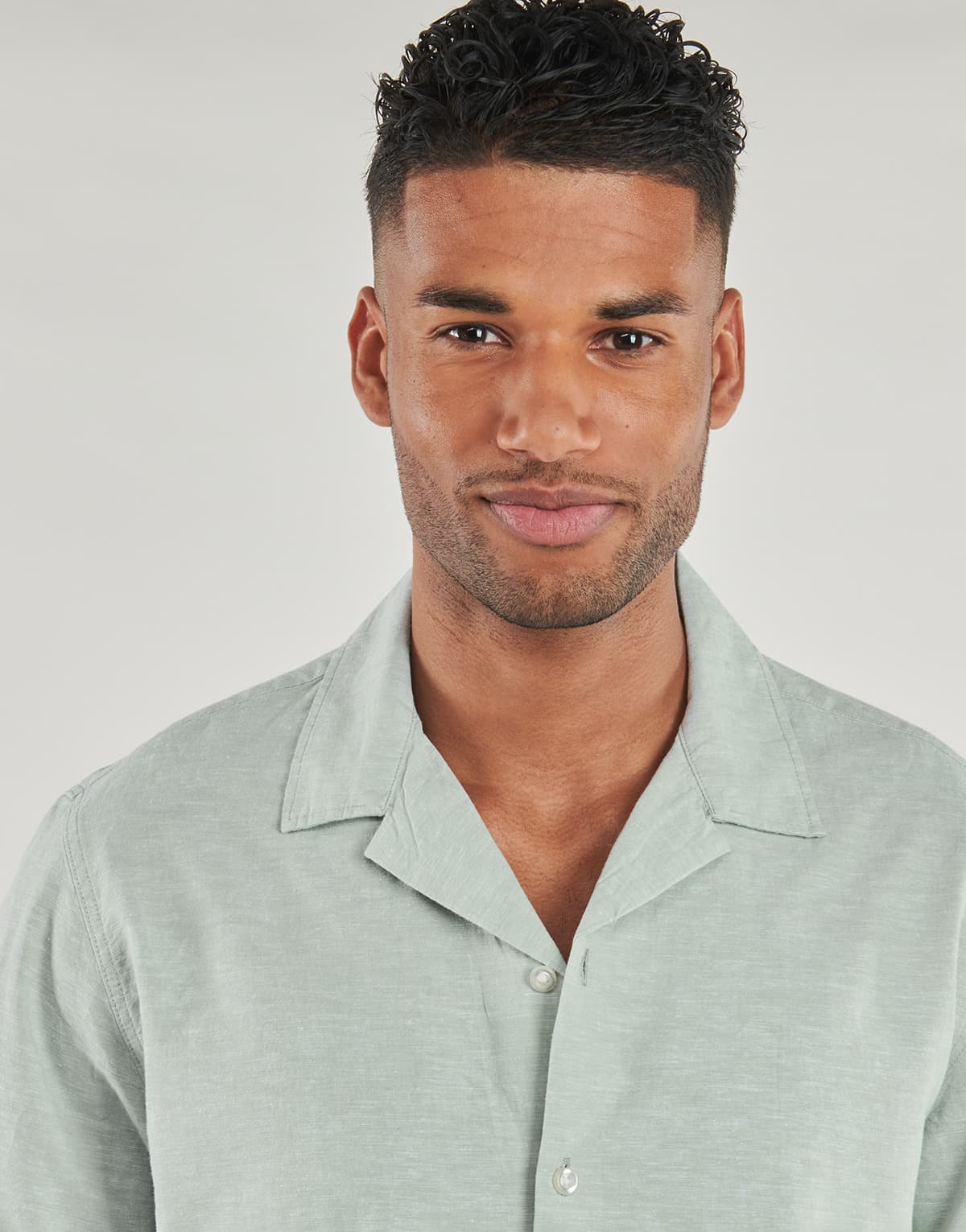 Men's Shirts Selected Green