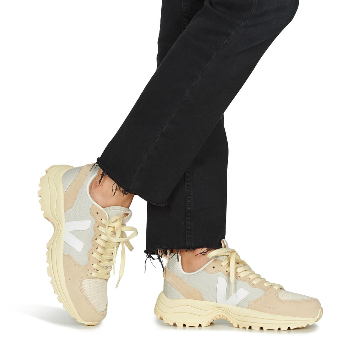 Women's Sneakers Veja Beige
