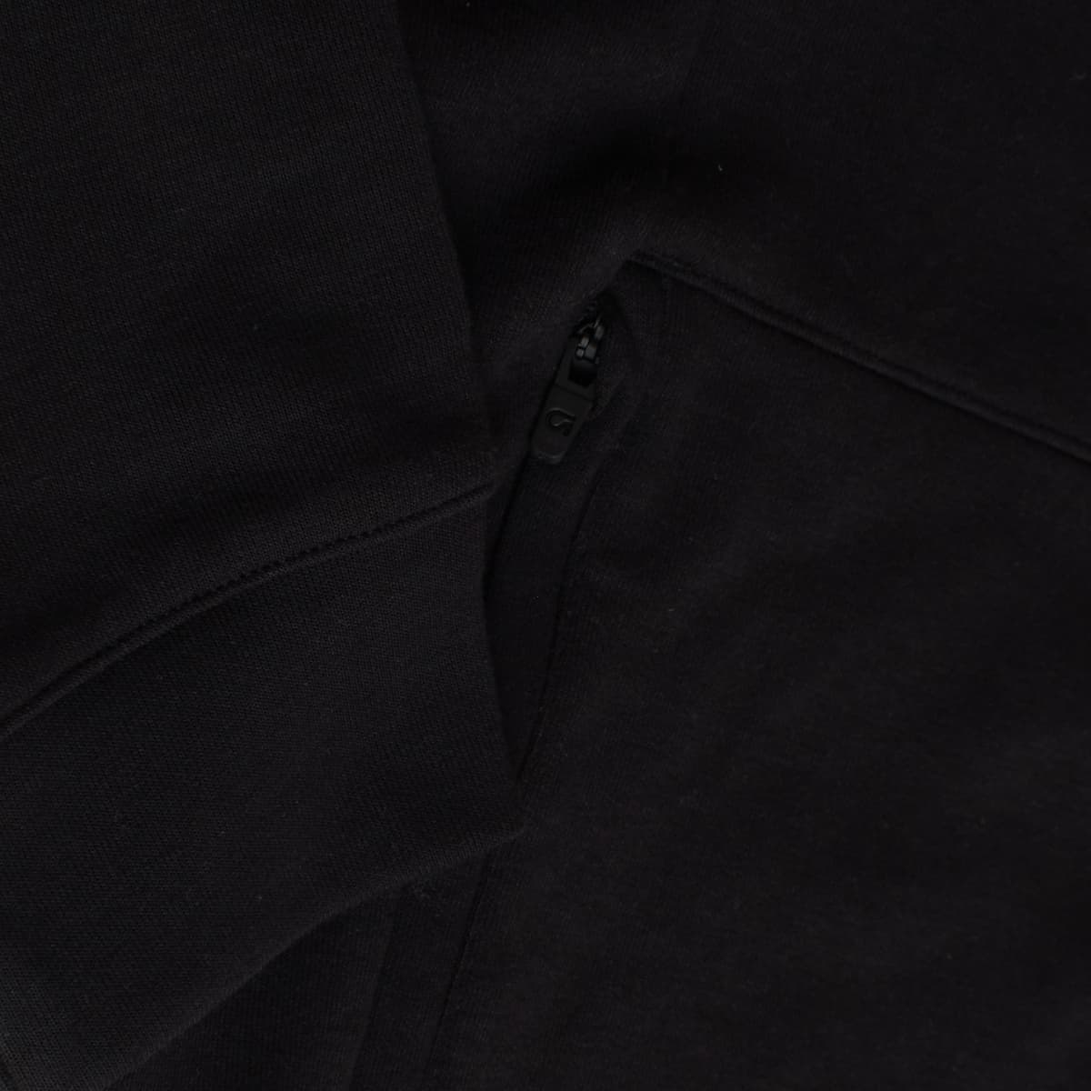 Boys' Hoodies & Sweatshirts Gap Black