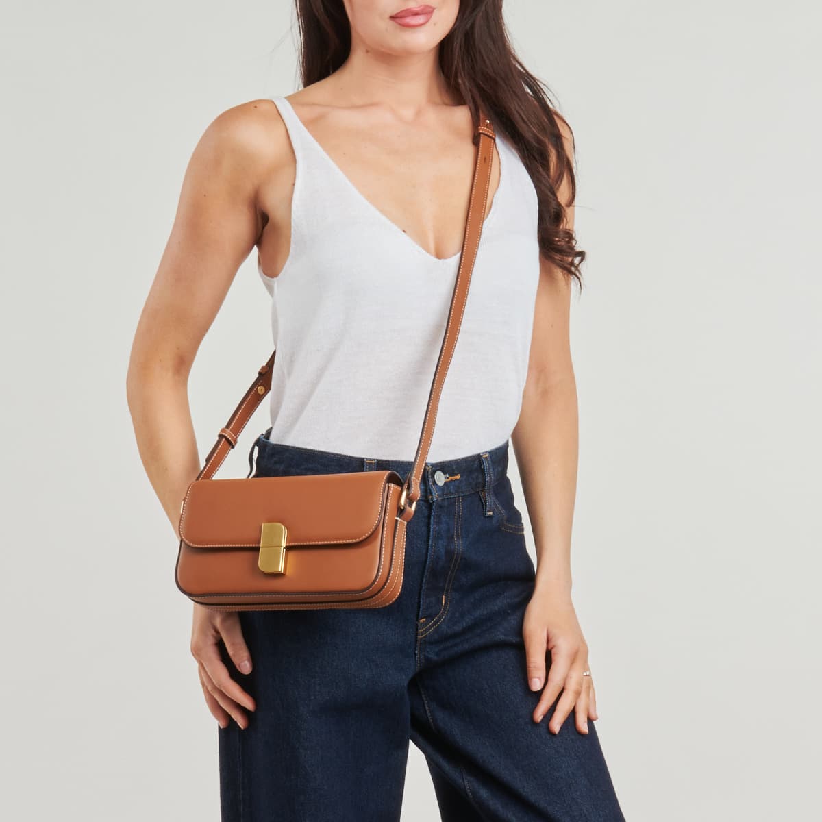 Women's Shoulder Bags Nat et Nin Brown