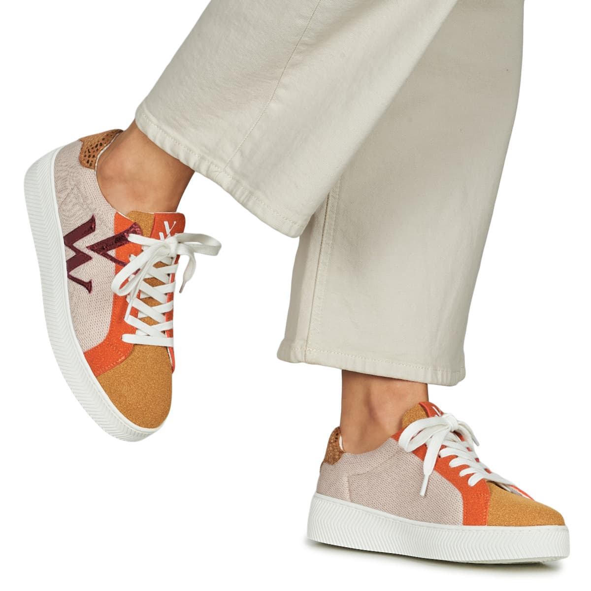 Women's Sneakers Vanessa Wu Beige