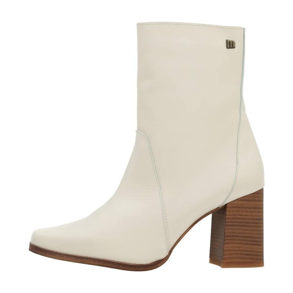 Women's Boots MTNG Beige