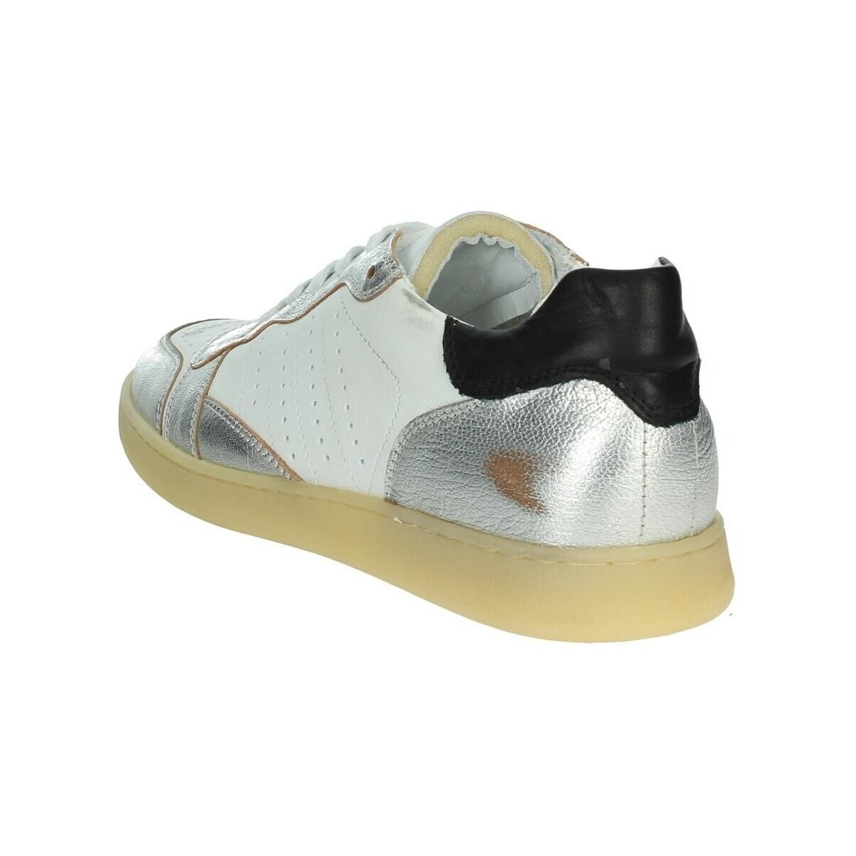 Women's Sneakers D.A.T.E. White