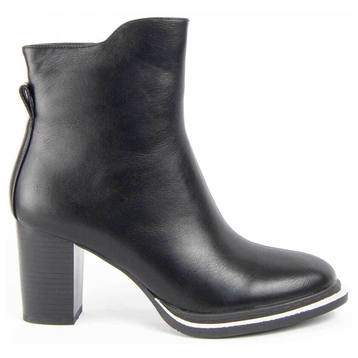 Women's Boots Montevita Black