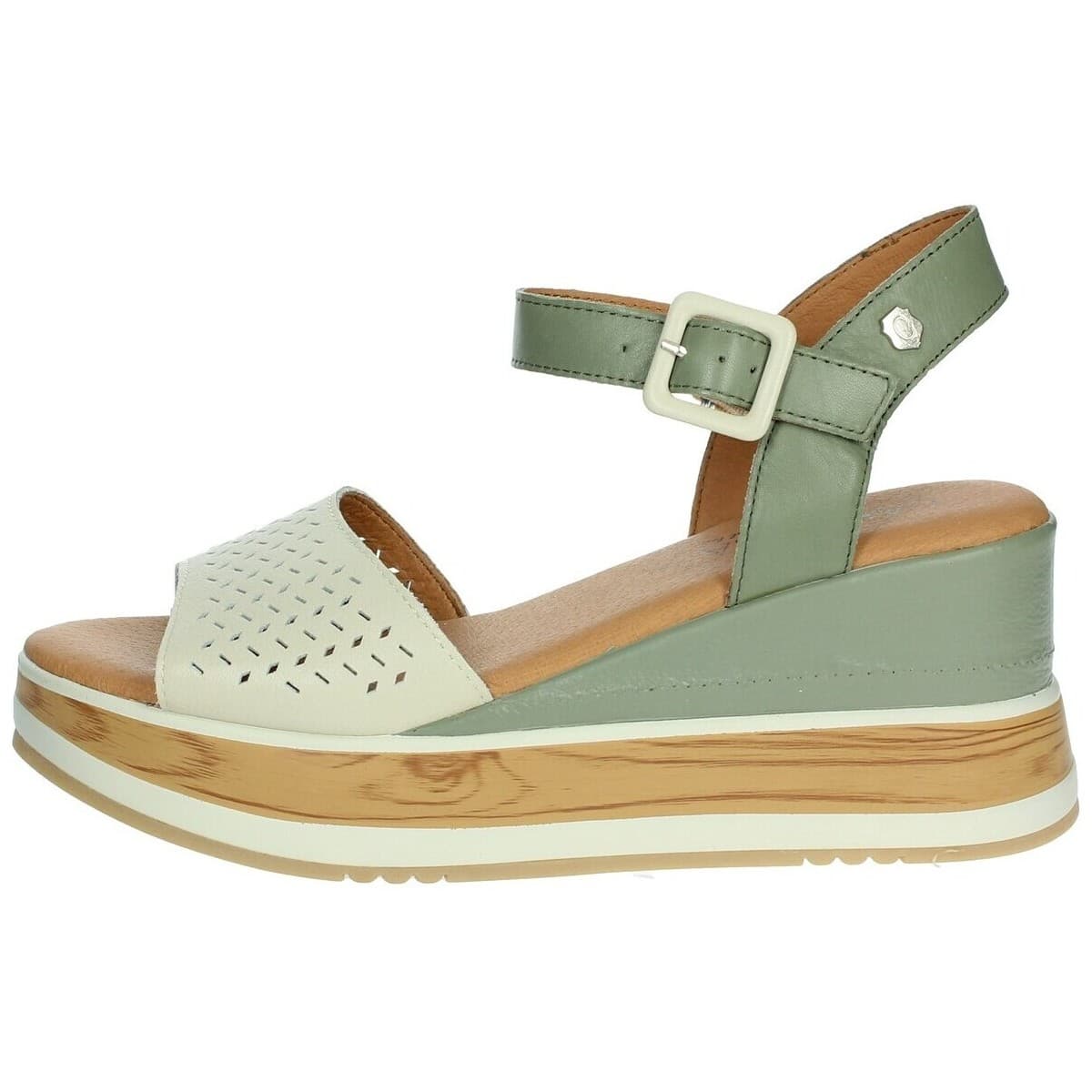 Σανδάλια με πλατφόρμα Carmela 160531