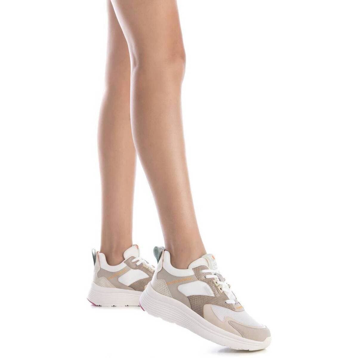 Women's Sneakers Refresh Brown