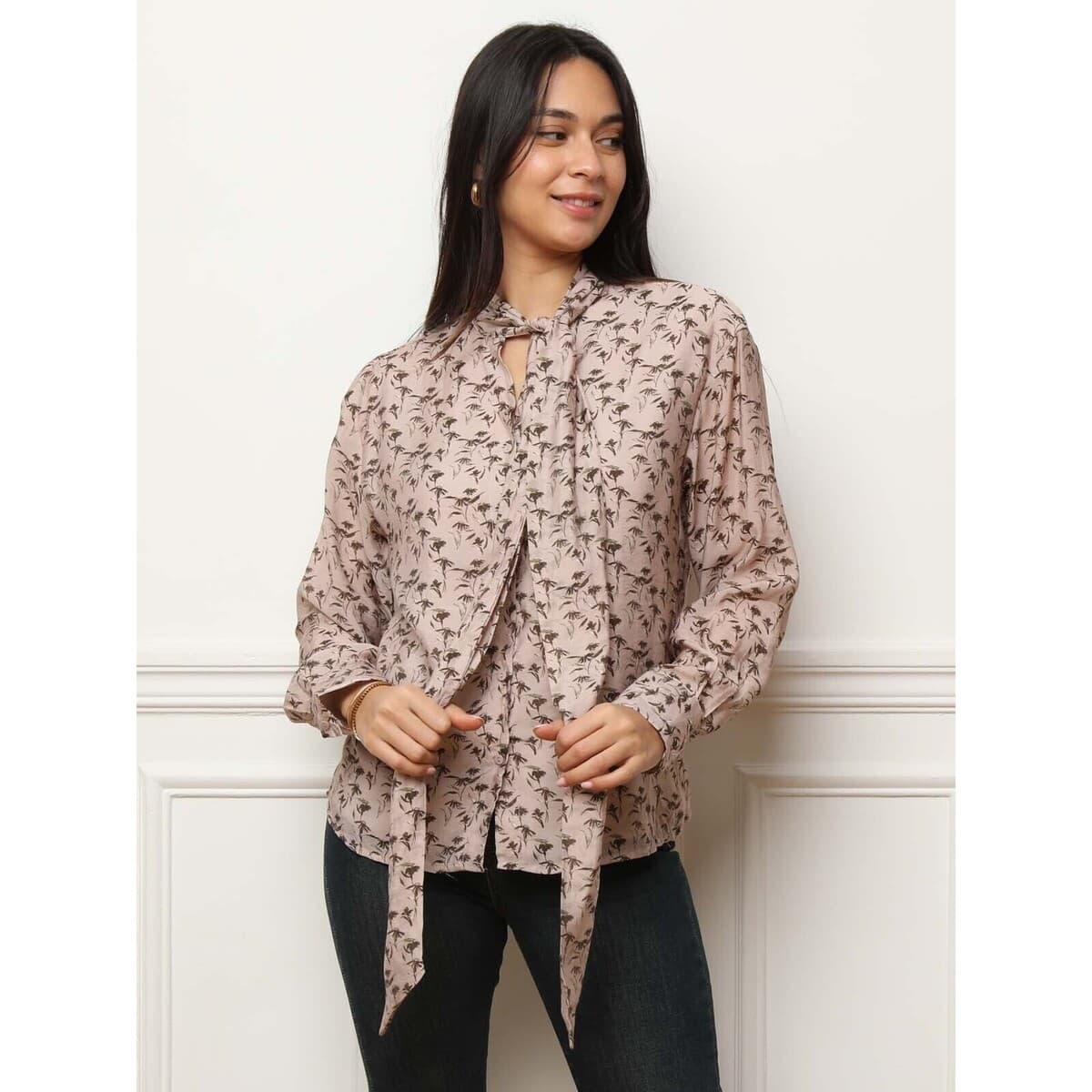 Women's Shirts La Modeuse Beige