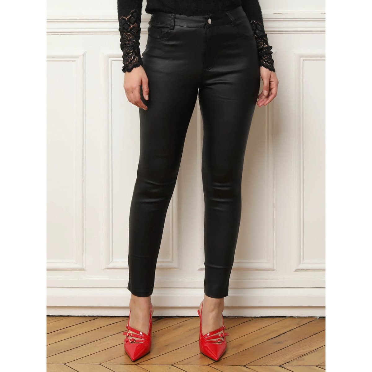 Women's Pants La Modeuse Black
