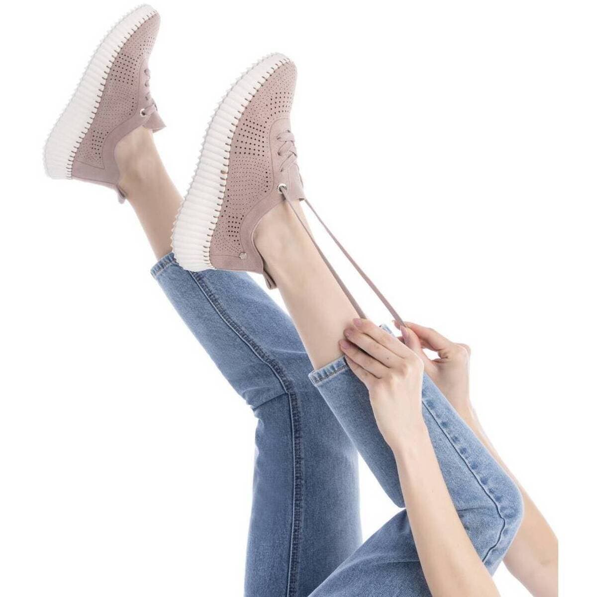 Women's Sneakers Carmela Brown