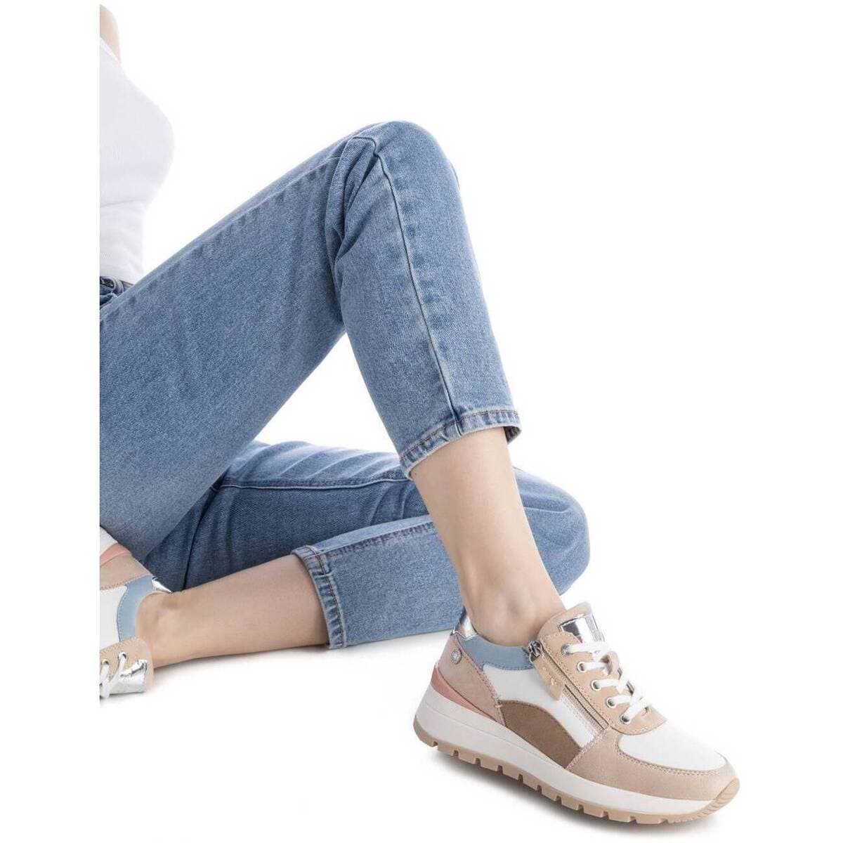 Women's Sneakers Refresh Brown