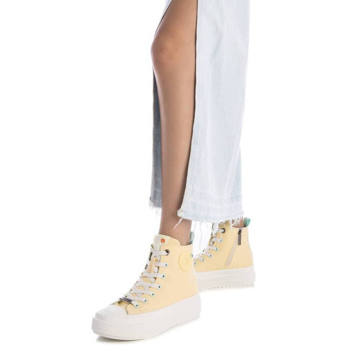 Women's Sneakers Refresh Yellow