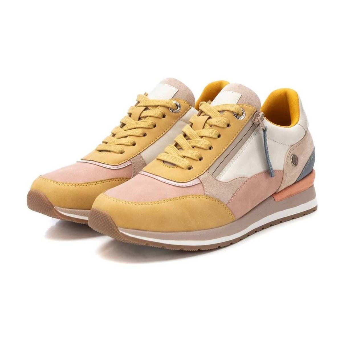 Women's Sneakers Refresh Brown