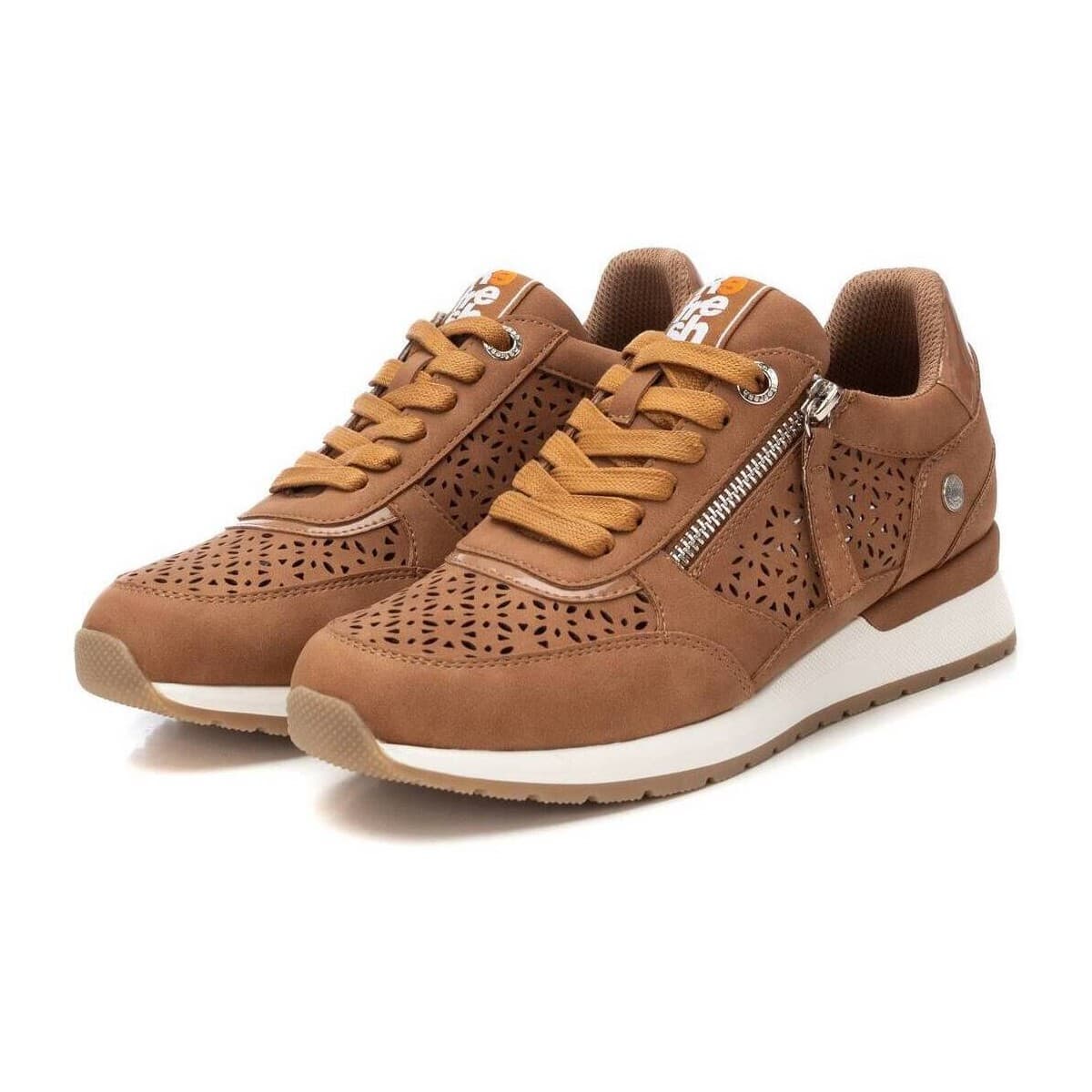 Women's Sneakers Refresh Brown