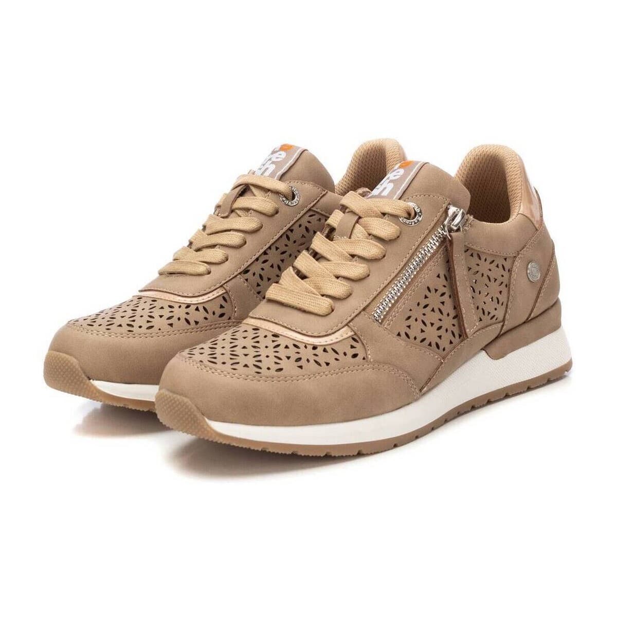 Women's Sneakers Refresh Brown