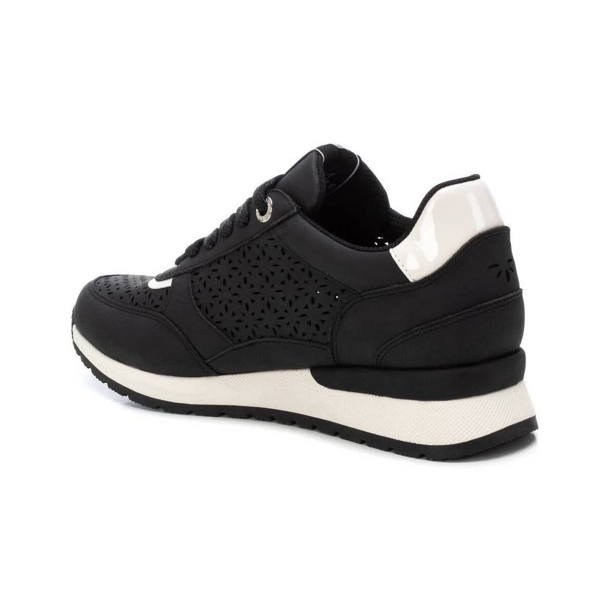Women's Sneakers Refresh Black