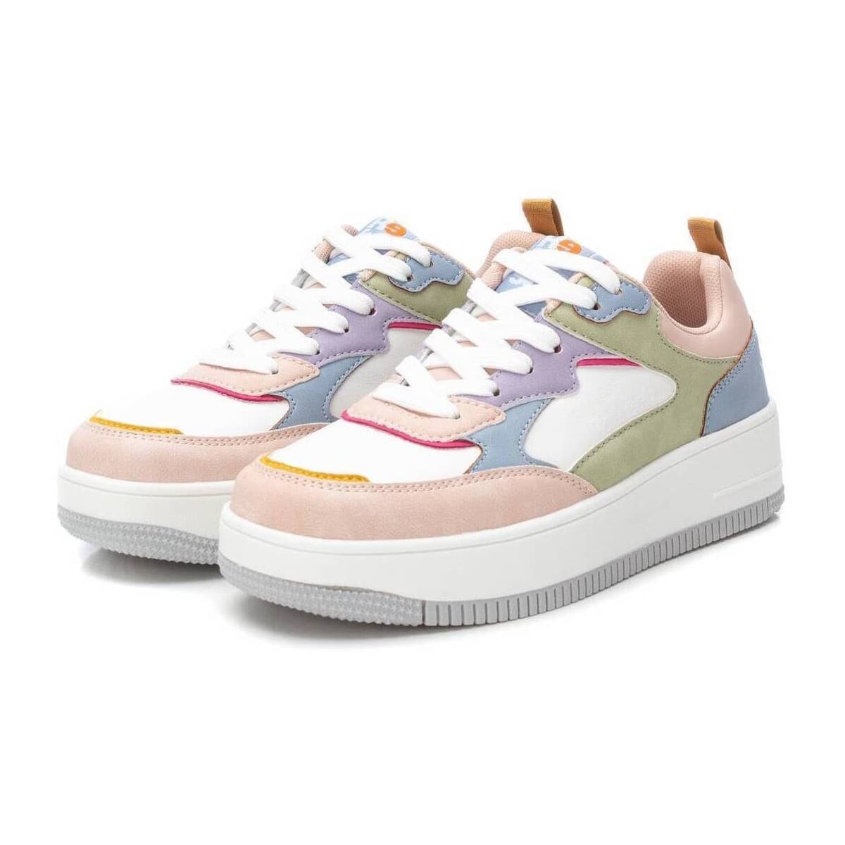 Women's Sneakers Refresh Brown