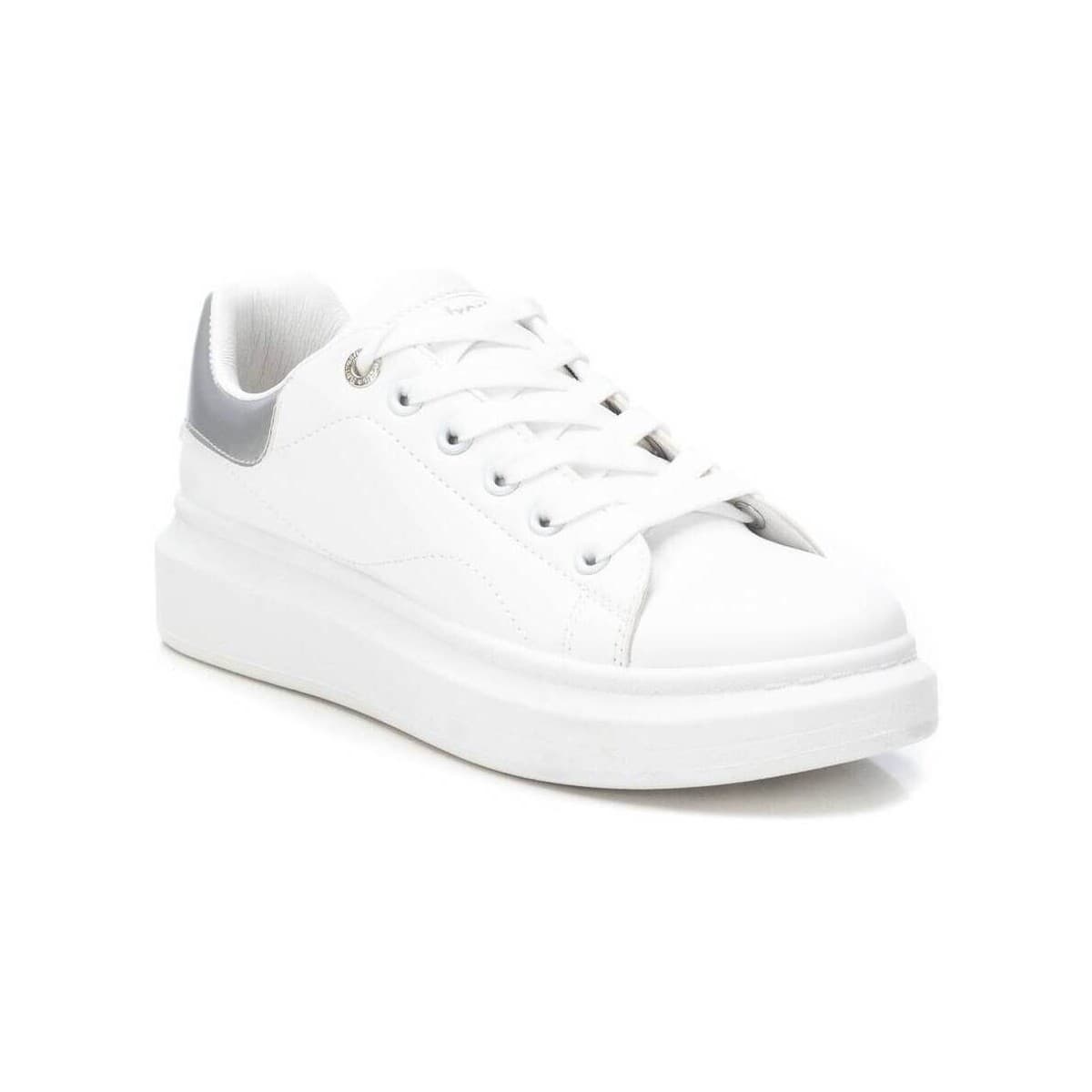 Women's Sneakers Refresh Silver