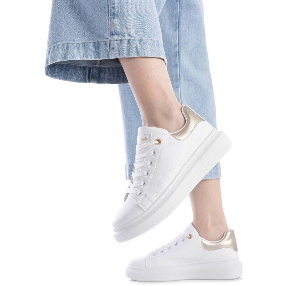 Women's Sneakers Refresh Gold