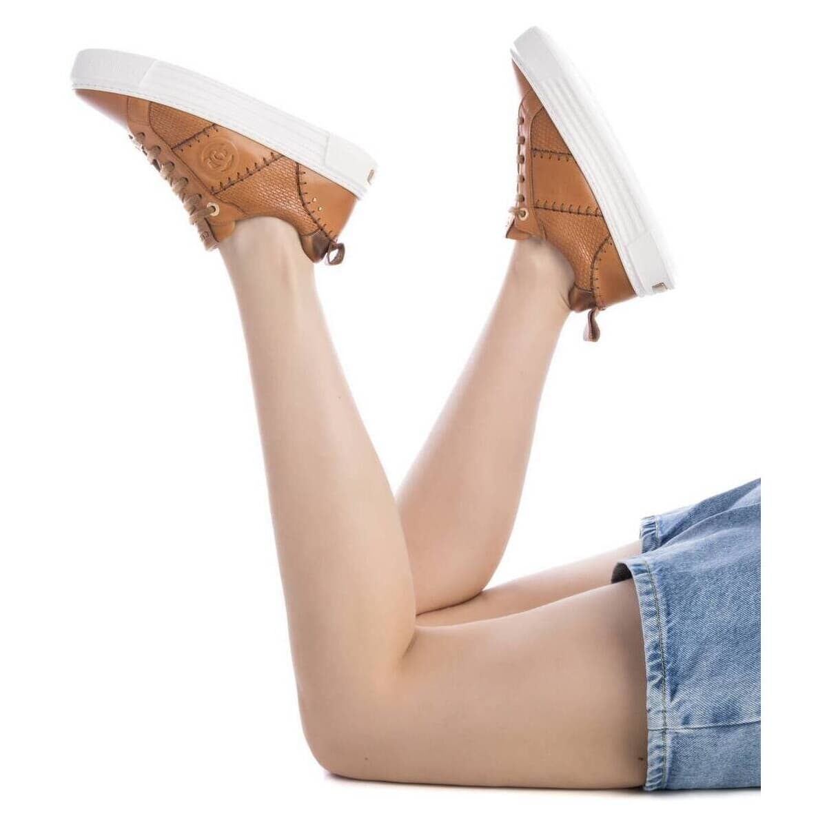 Women's Sneakers Carmela Brown