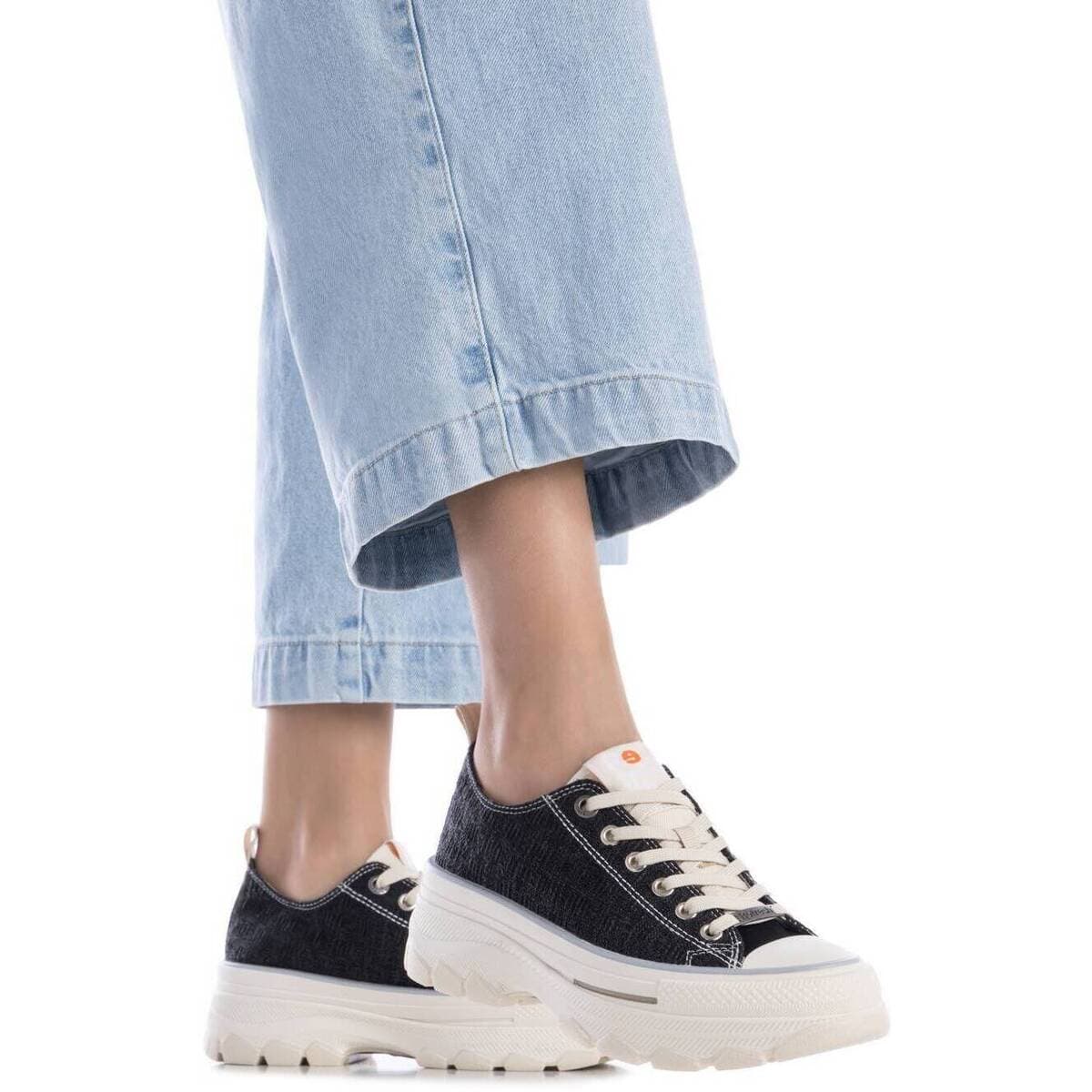 Women's Sneakers Refresh Black