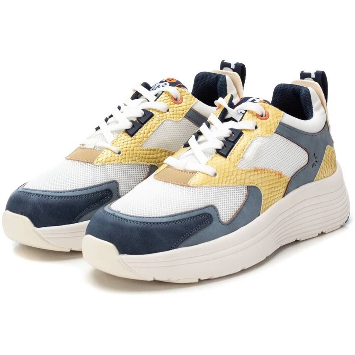 Women's Sneakers Refresh White