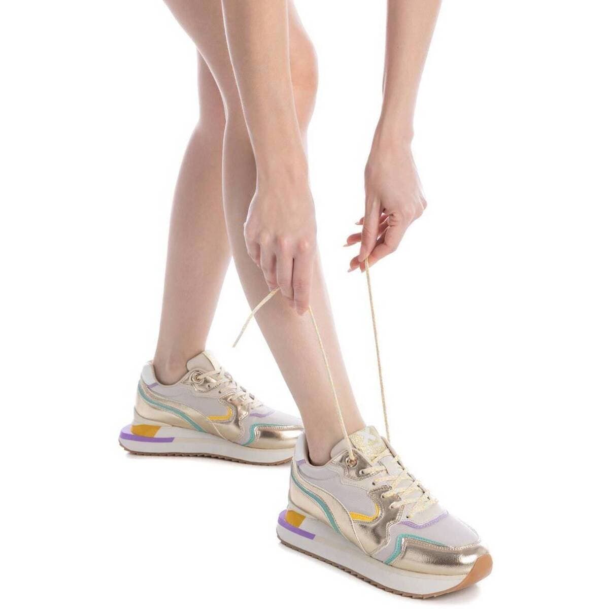 Women's Sneakers Xti Gold