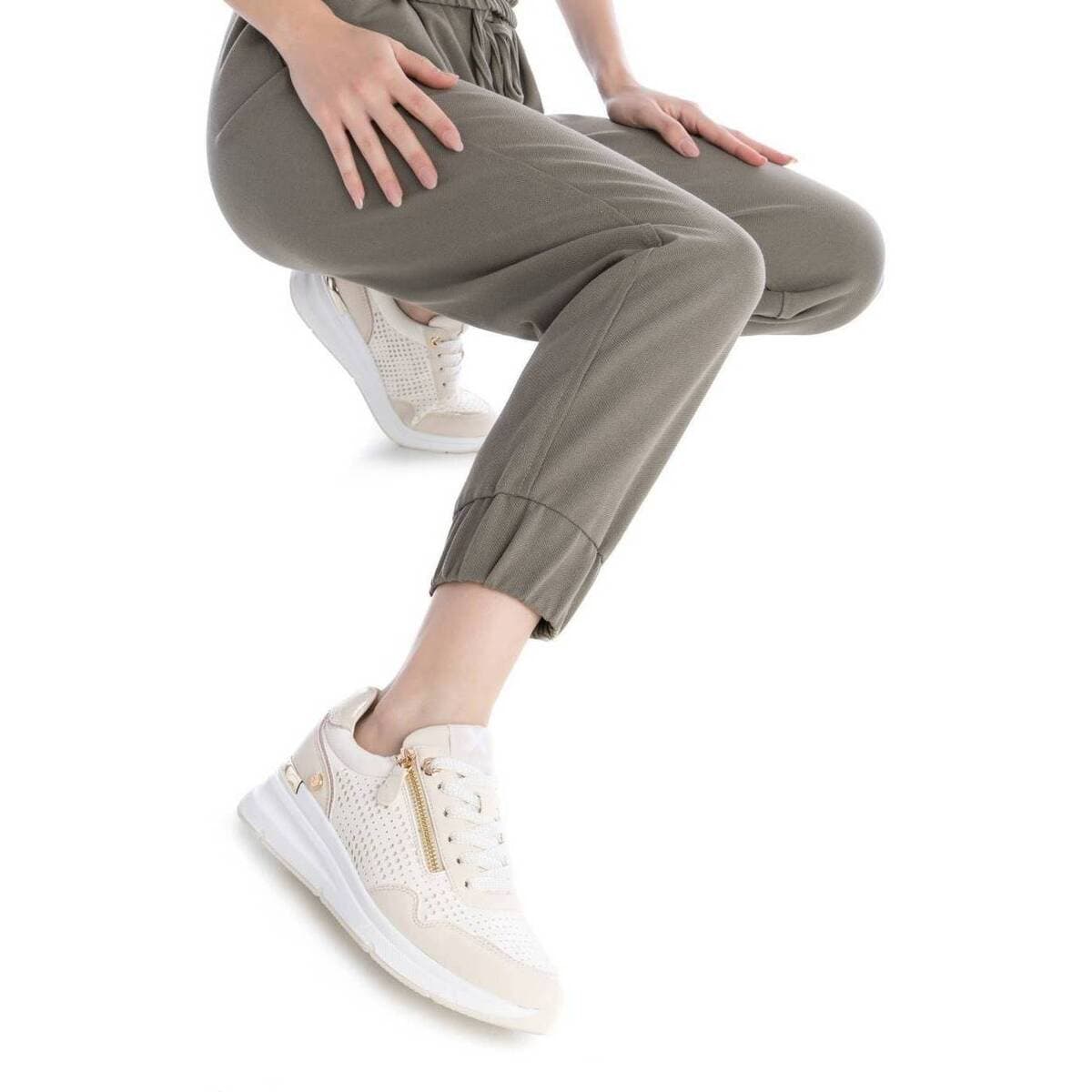 Women's Sneakers Xti Brown