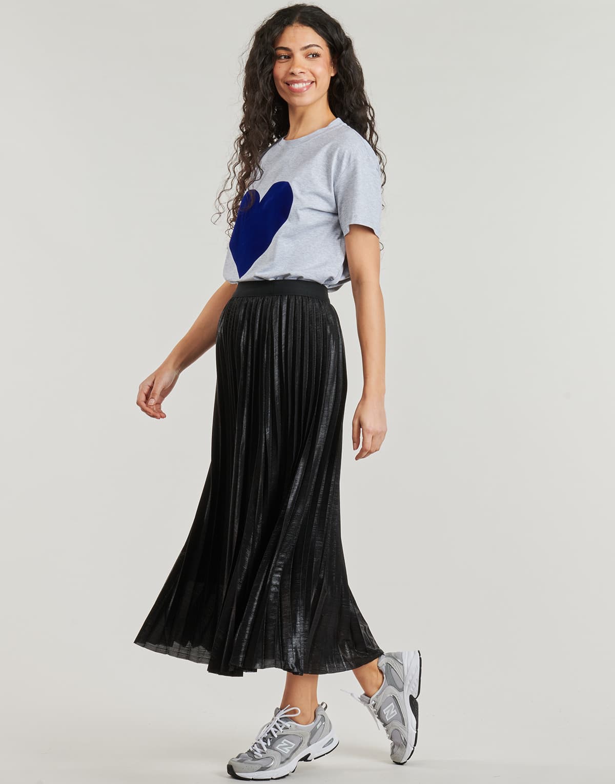 Women's Skirts Betty London Black