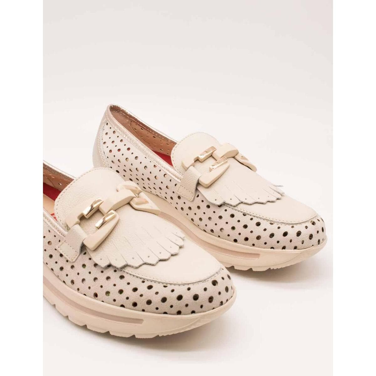 Women's Dress Shoes CallagHan Beige