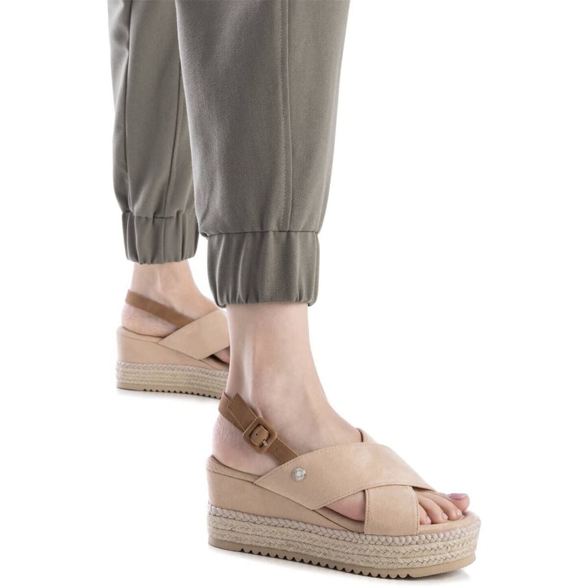 Women's Platforms Refresh Beige