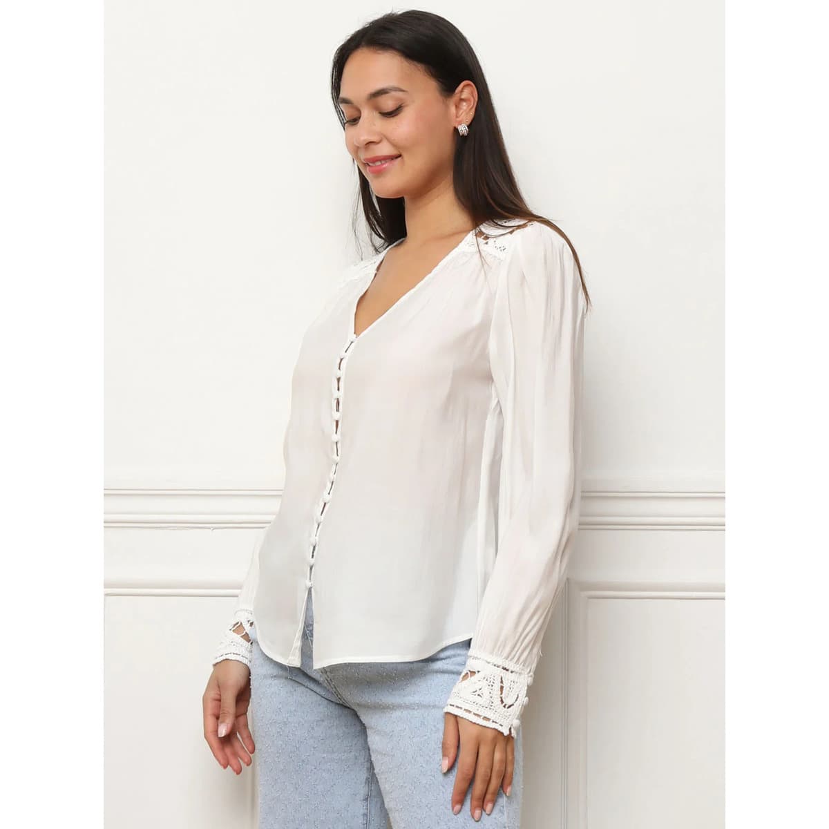 Women's Shirts La Modeuse White