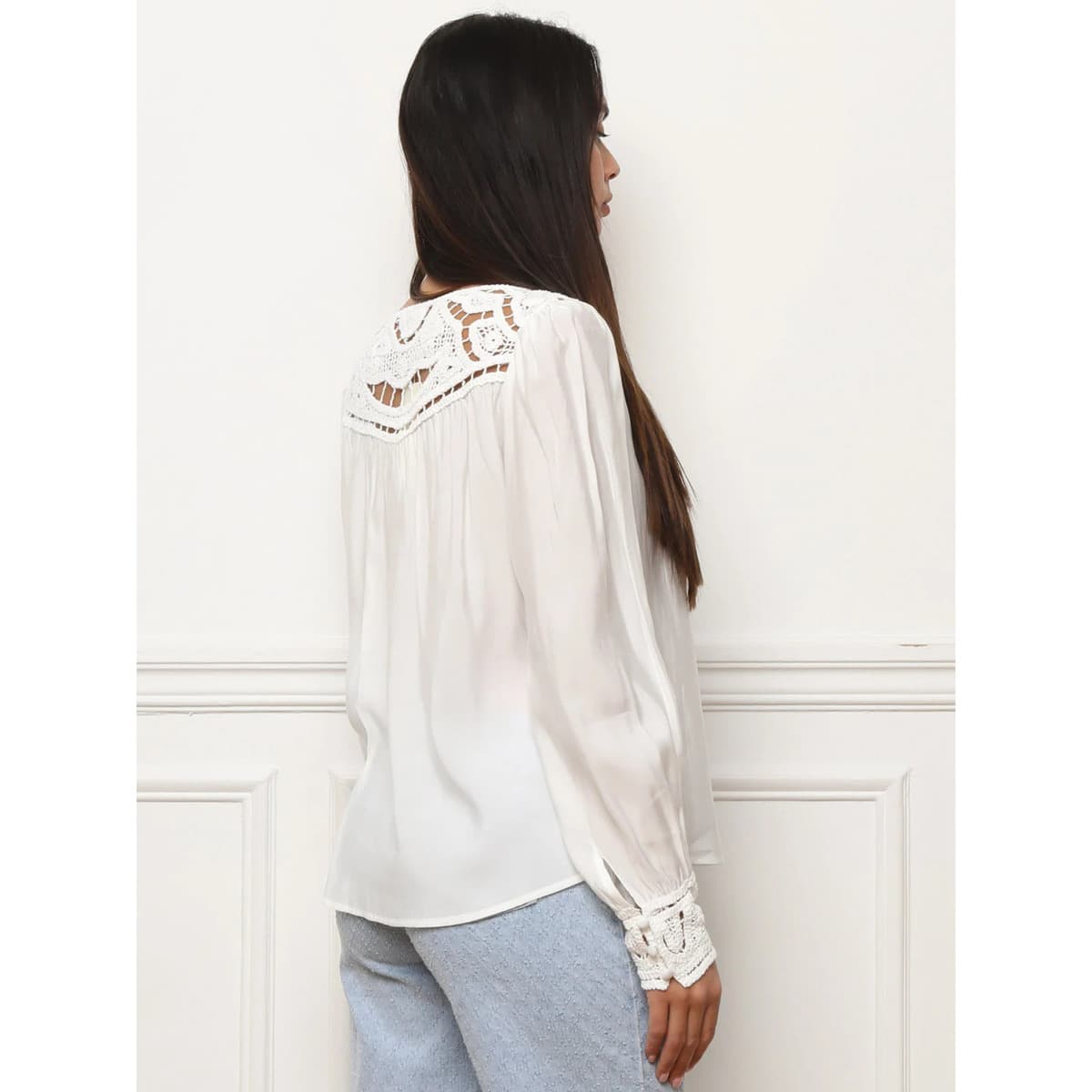 Women's Shirts La Modeuse White