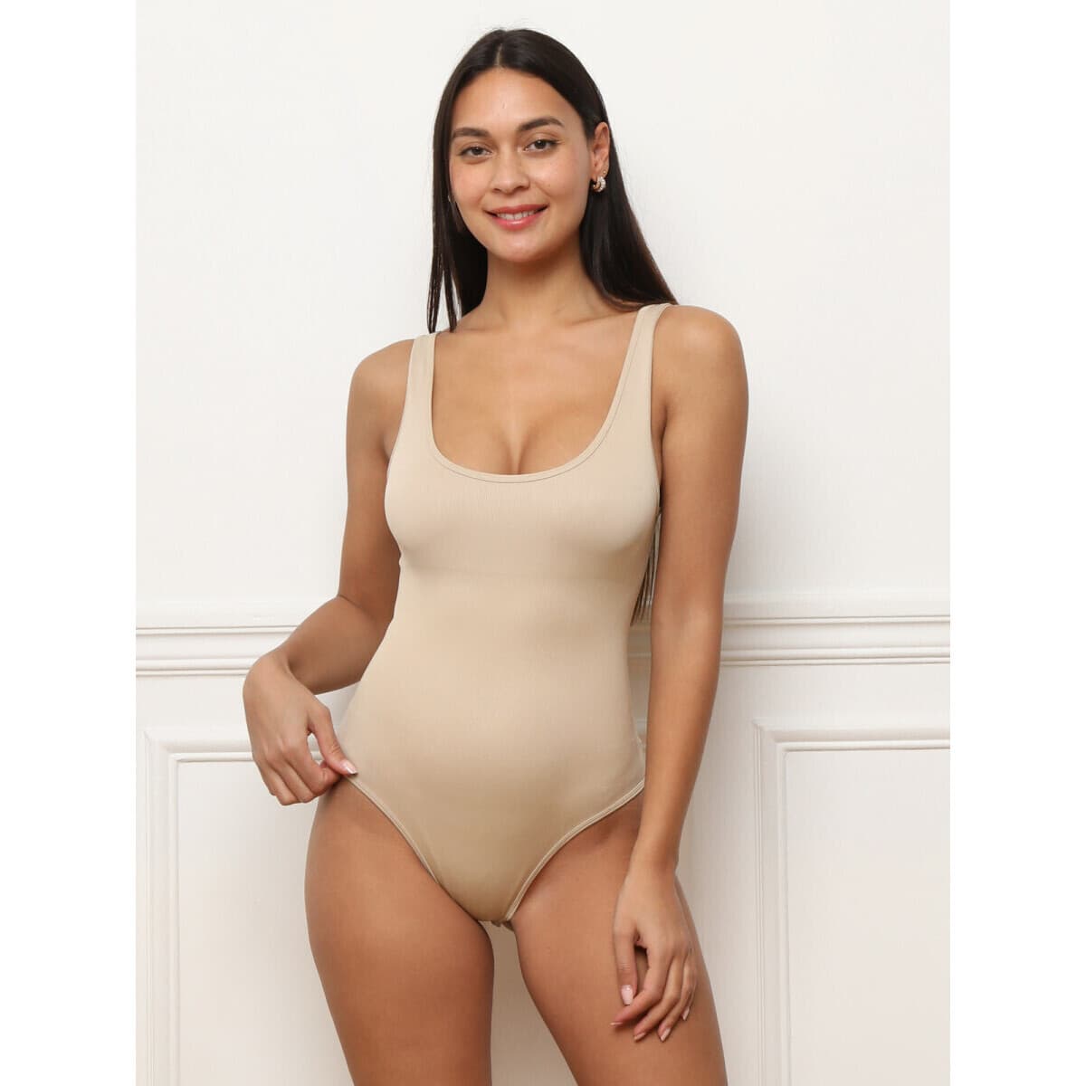 Women's T-Shirts La Modeuse Beige