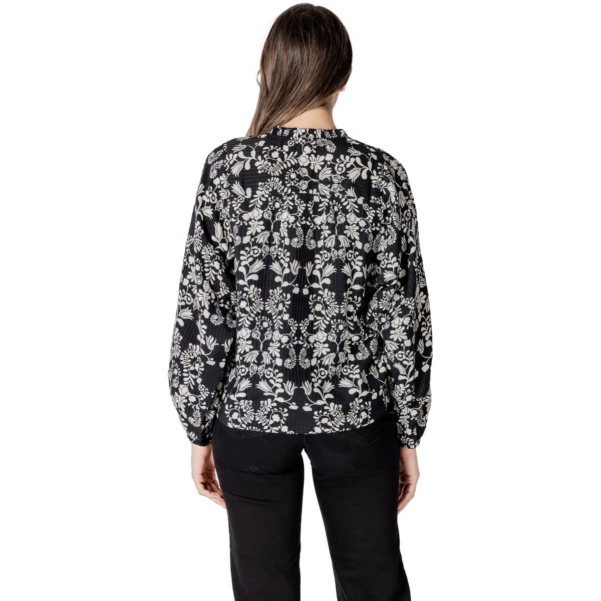 Women's T-Shirts Ichi Black