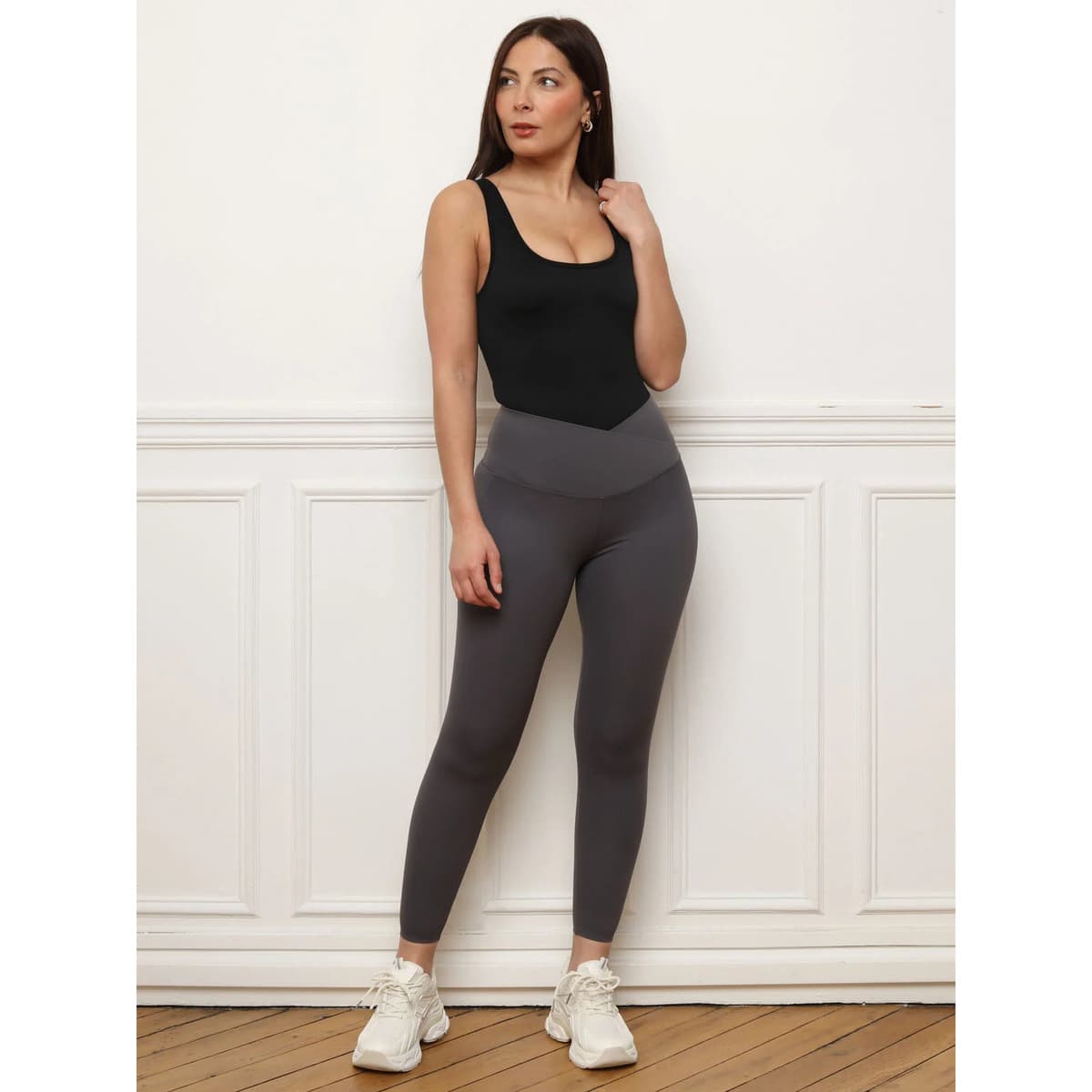 Women's T-Shirts La Modeuse Black